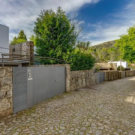 Casa Do Poco カミーニャ