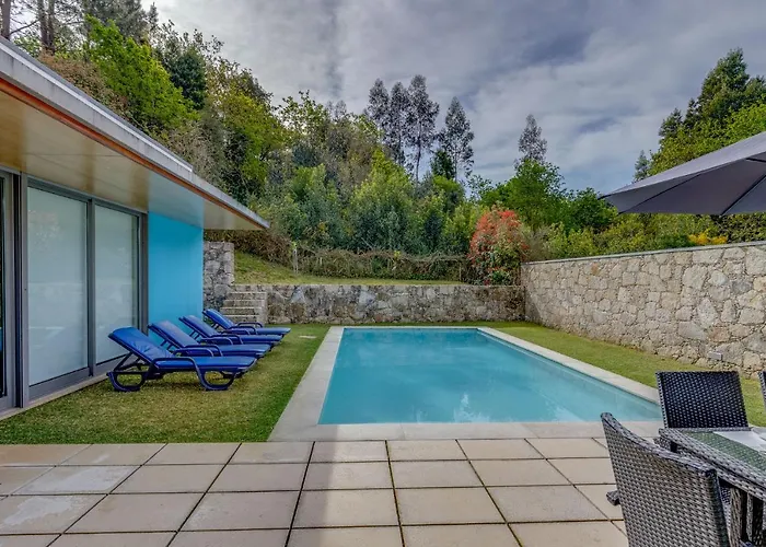 Casa Do Poco カミーニャ