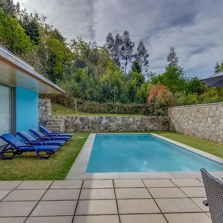 Casa Do Poco 카민하